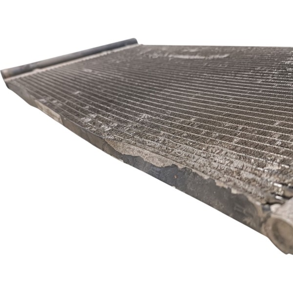 Condensador Ar Condicionado Audi A1 10 18 6r0820411g Detalhe