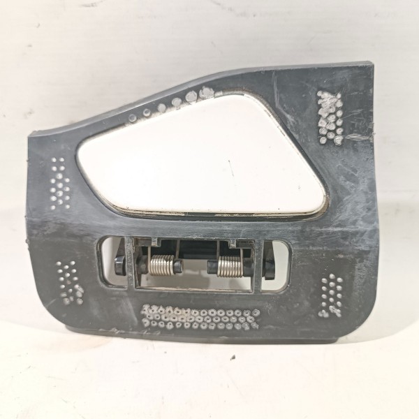 Tampa Esguicho Farol Direito Audi A1 2010 2018 8x0807564