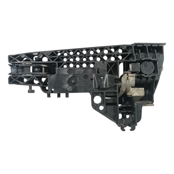 Macaneta Externa Direita Audi A1 2010 2018 8t0837167a Dianteira