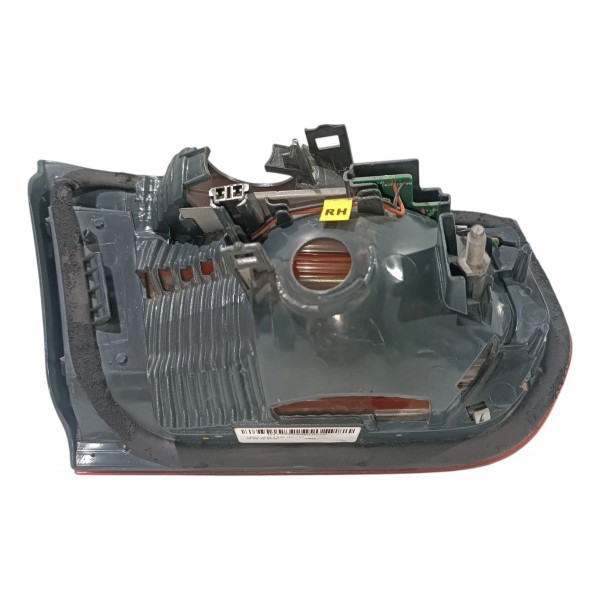 Lanterna Direita Tampa Traseira Bmw 320 F30 11 19 7372794 Direito/passageiro