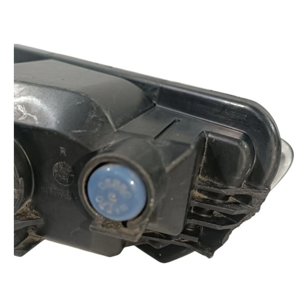 Farol De Milha Direito Bmw 118 E87 08 11 Detalhe Travinhas