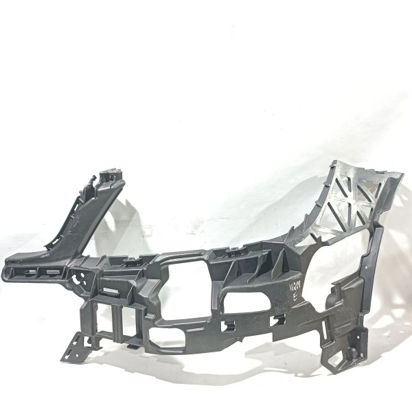 Guia Esquerdo Parachoque Dianteiro Mercedes C180 07 14