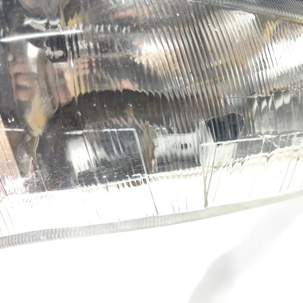 Farol Direito Chevrolet Tigra 1998 1999 Depo Detalhe Direito/passageiro