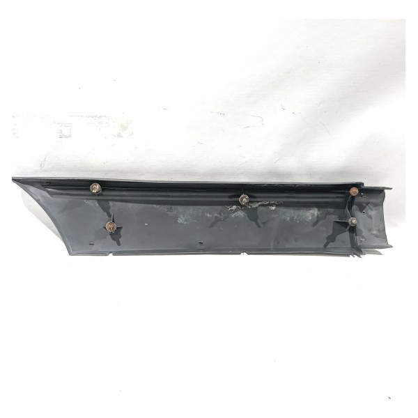 Polaina Direita Parachoque Traseiro Gm Chevette 87 93 Detalh Preto Fosco