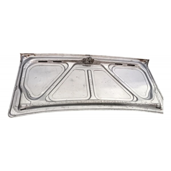 Tampa Traseira Chevrolet Chevette 1983 1993 Detalhe Prateado