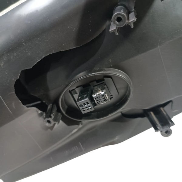 Farol Esquerdo Mercedes Slk 250 11 16 Para Retirar Peças Esquerdo/motorista