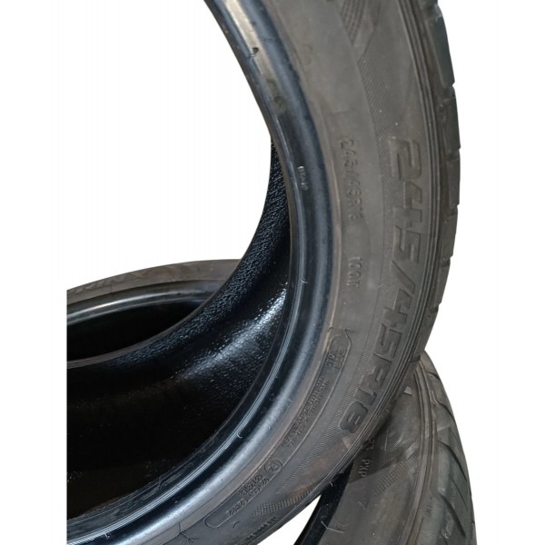 Par Pneus 245/45r18 Prinx Dot 0719 60% Borracha