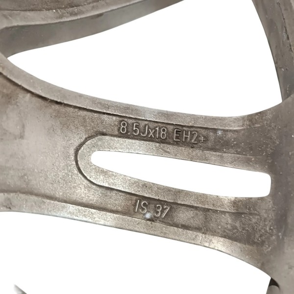 Roda Traseira Bmw 335 E90 2006 2012 5x120 8,5jx18 Solda