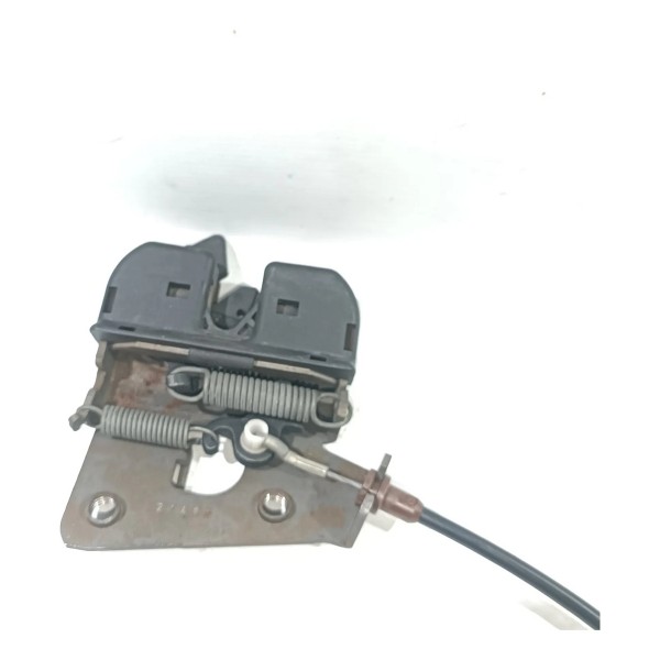 Trava Direita Banco Traseiro Bmw 320 325 335 06 12 7112854