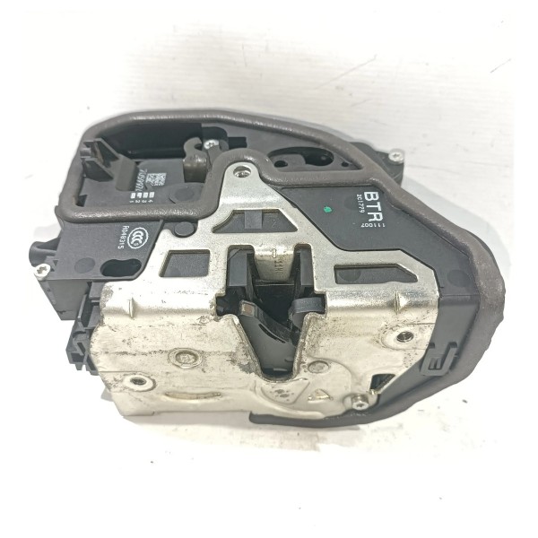 Trava Porta Dianteira Direita Bmw 320 335 06 12 7059974