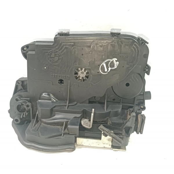Trava Porta Dianteira Direita Bmw 320 335 06 12 7059974