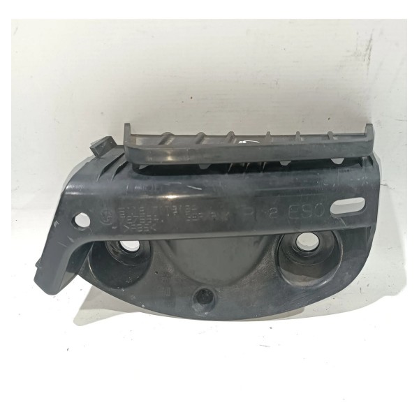 Guia Direito Parachoque Traseiro Bmw 320 335 7118194