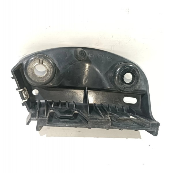 Guia Direito Parachoque Traseiro Bmw 320 335 7118194