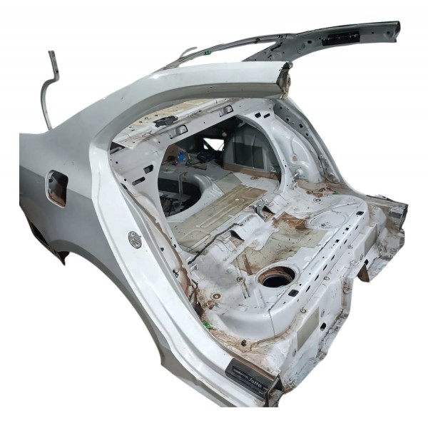 Lateral E Painel Traseiro Vw Jetta 2012 2017