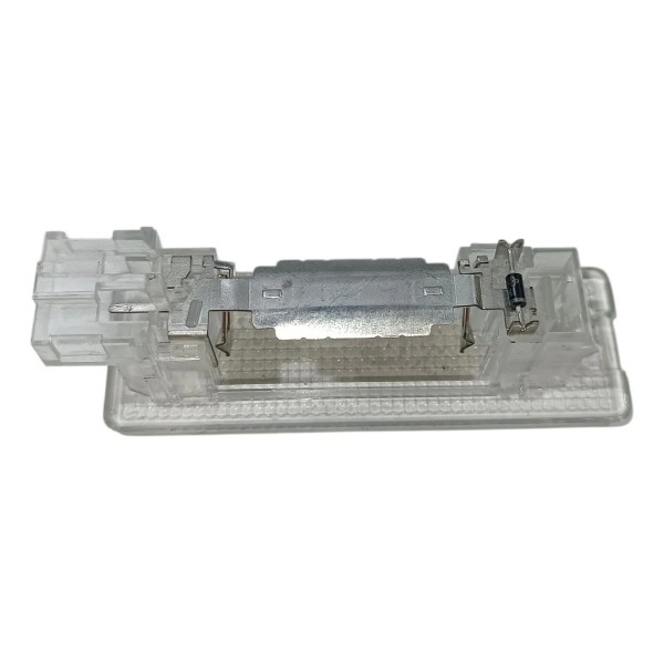 Luz Porta Malas Vw Jetta 2012 2017 5k0947101
