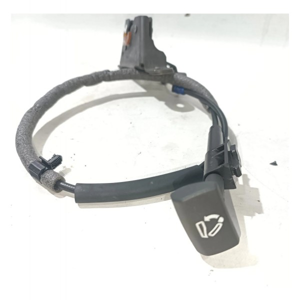 Trava Esquerda Banco Traseiro Vw Jetta 2012 2017