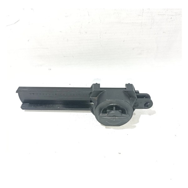 Limitador Porta Luvas Vw Jetta 2012 2017 1k0858309d