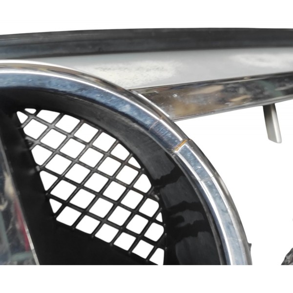 Grade Dianteira Mercedes C180 C200 W204 2007 2010 Detalhes