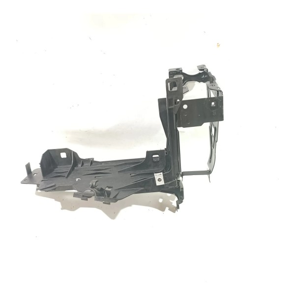 Suporte Farol Direito Bmw 528 F10 11 17 535 550 M5
