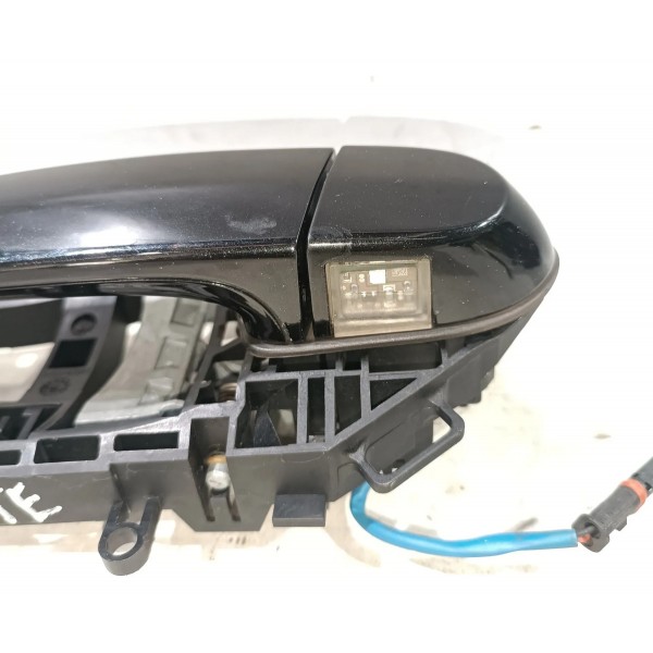 Macaneta Externa Traseira Esquerda Bmw 320 F30 2012 2018 Led Preto Traseira