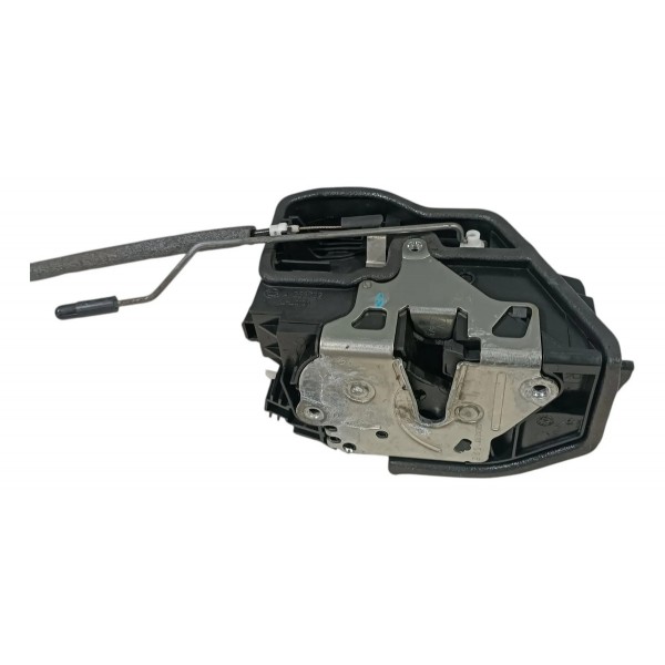Trava Porta Dianteira Direita Bmw 320 F30 2012 2018 7229458