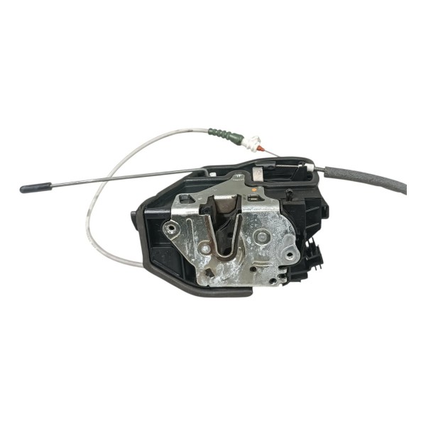 Trava Porta Traseira Esquerda Bmw 320 F30 2012 2018 7229459