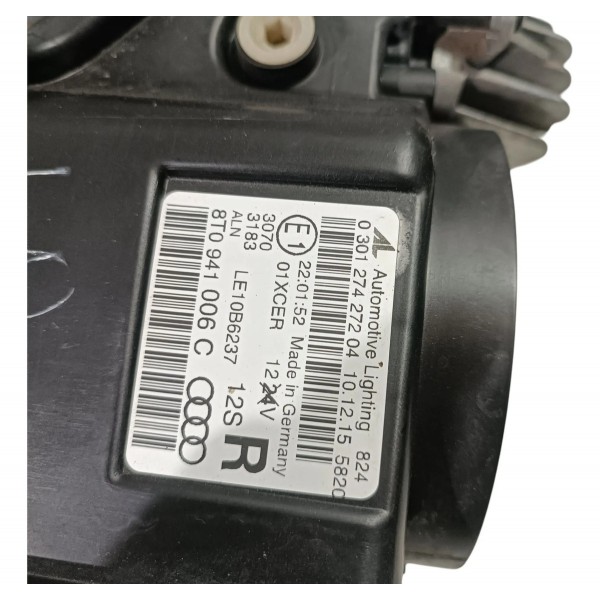 Farol Led Direito Audi A5 2012 2017 8t0941006c Direito/passageiro