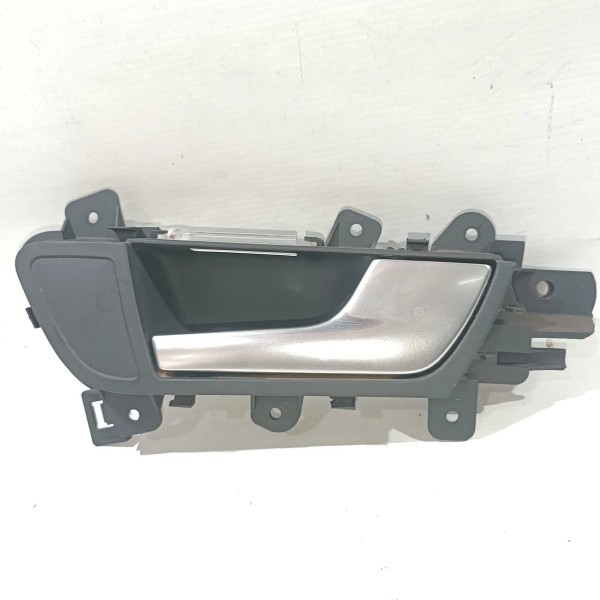 Macaneta Interna Traseira Direita Audi A5 2010 17 8k083902 Traseira