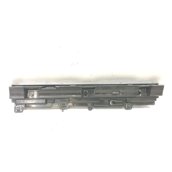 Guia L2 Dianteiro Esquerdo Spoiler Bmw 320 F30 2012 7256915