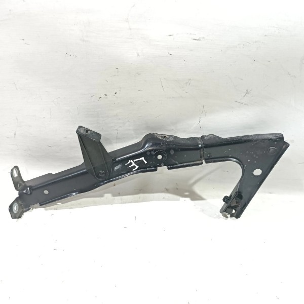 Suporte Paralama Esquerdo Audi A5 2010 2017 8t0821135
