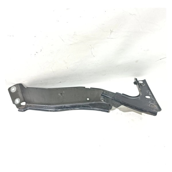 Suporte Paralama Direito Audi A5 2010 2017 8t0821136