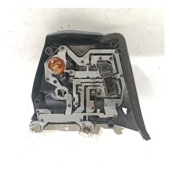 Placa Lampadas Lanterna Traseira Esquerda Bmw 325 E46 1998