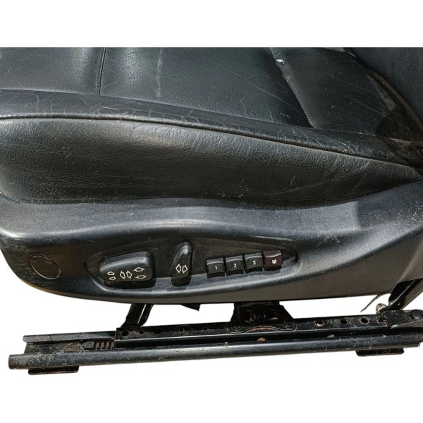 Par Banco Dianteiro Eletrico Bmw 325 E46 1998 2005 Detalhe