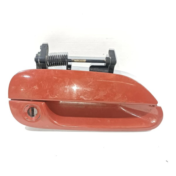 Macaneta Externa Direita Mazda Mx3 1991 1998 Dianteira