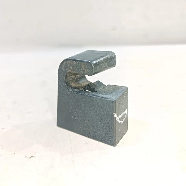 Suporte Direito Bagagito Mazda Mx3 1991 1998
