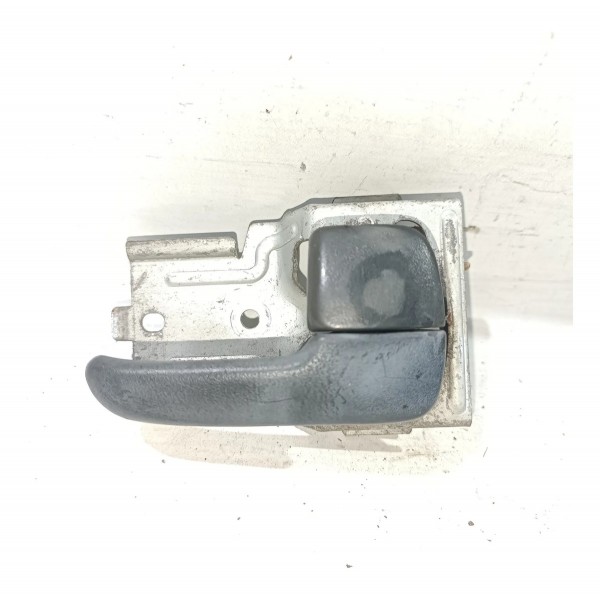 Macaneta Interna Direita Mazda Mx3 1991 1998 Dianteira