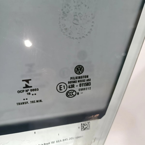 Vidro Porta Dianteira Esquerda Vw Virtus 2018 2026 Polo