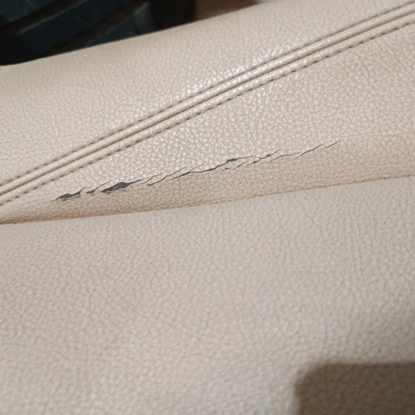 Par Banco Dianteiro Bmw 320 Sport F30 2015 Com Apoio Detalhe Creme