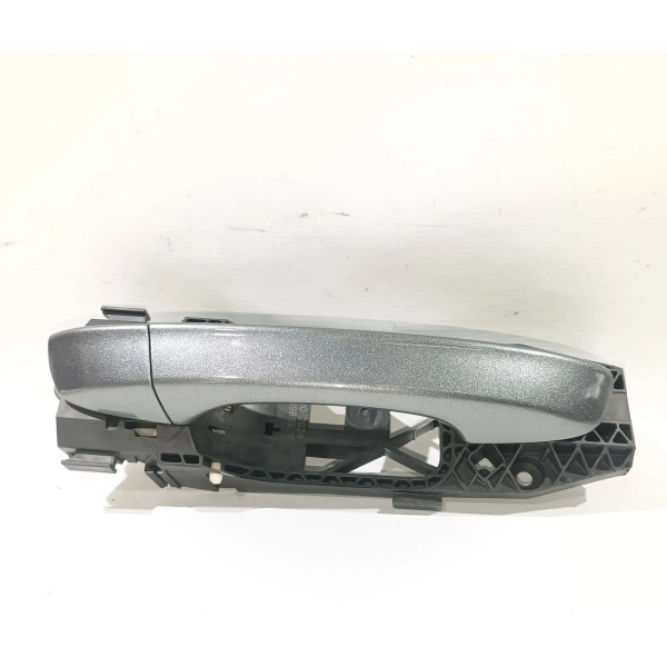 Macaneta Externa Traseira Esquerda Vw T-cross 2019 2026 Prata/metálico Traseira