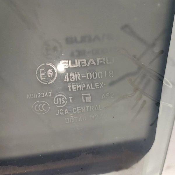 Vidro Porta Traseira Esquerda Subaru Forester Sk 2019 2024