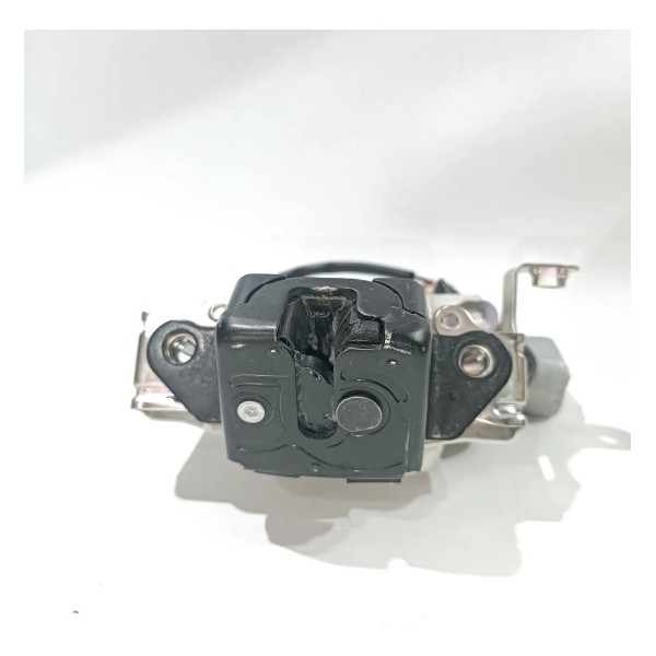 Trava Porta Malas Subaru Forester Sk 2019 2024