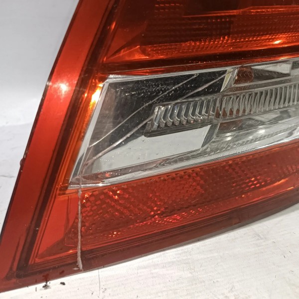 Lanterna Traseira Esquerda Gm Omega 2007 2012 Detalhe Esquerdo/motorista