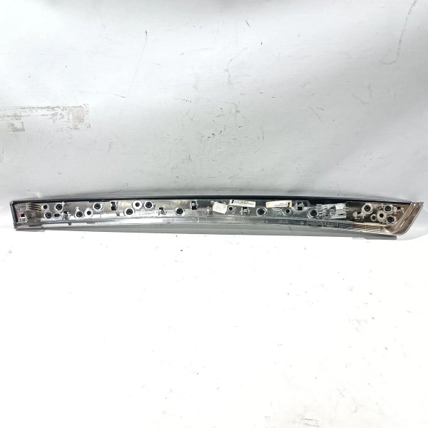 Friso Forro Porta Dianteira Direita Bmw 528 11 17 9171782 Preto/prateado