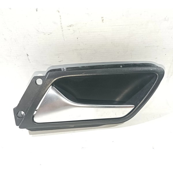 Macaneta Interna Traseira Esquerda Vw Jetta 2012 2017