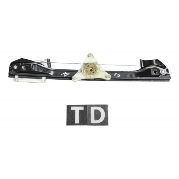 Maquina De Vidro Traseira Direita Mercedes C180 C200 07 14