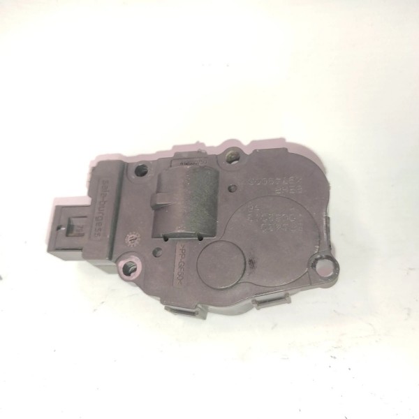 Atuador Caixa Ar Condicionado 412650750 Mercedes C180 2014