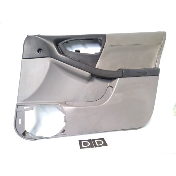 Forro De Porta Dianteiro Direito Subaru Forester 1998