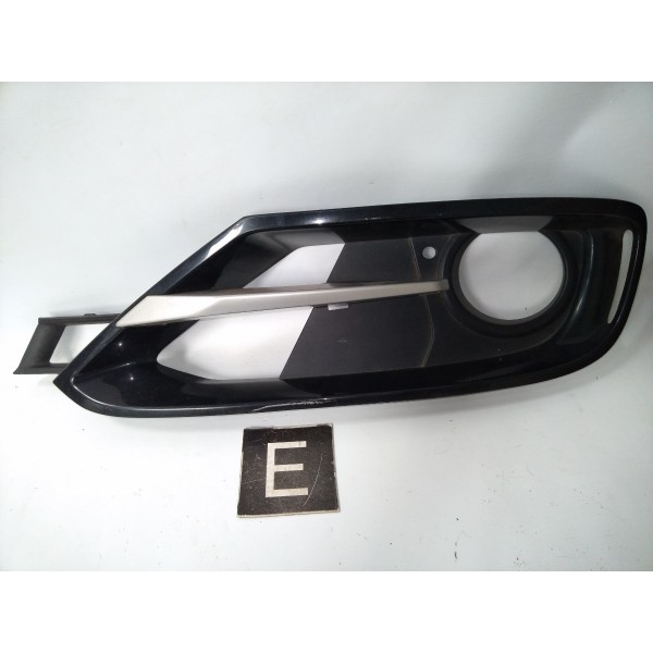 Moldura Farol De Milha Esquerda Bmw F30