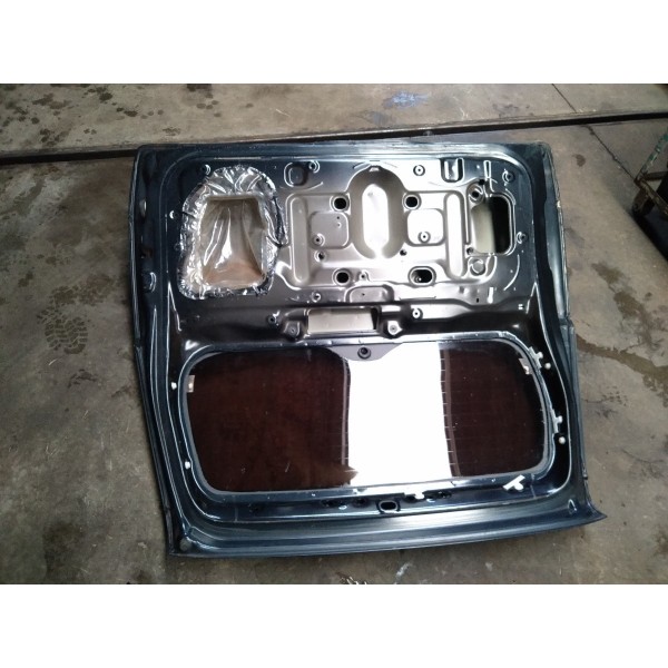 Tampa Traseira Porta Mala Grand Vitara 2012 2019 Detalhe